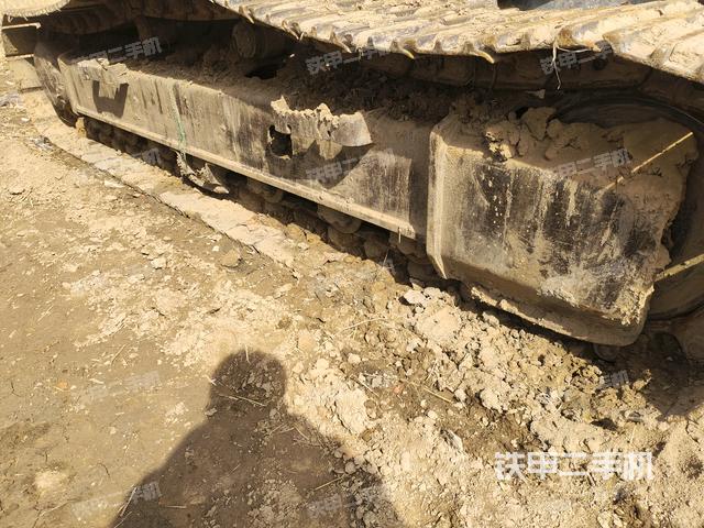 左側(cè)履帶整體?（行走機(jī)構(gòu)）