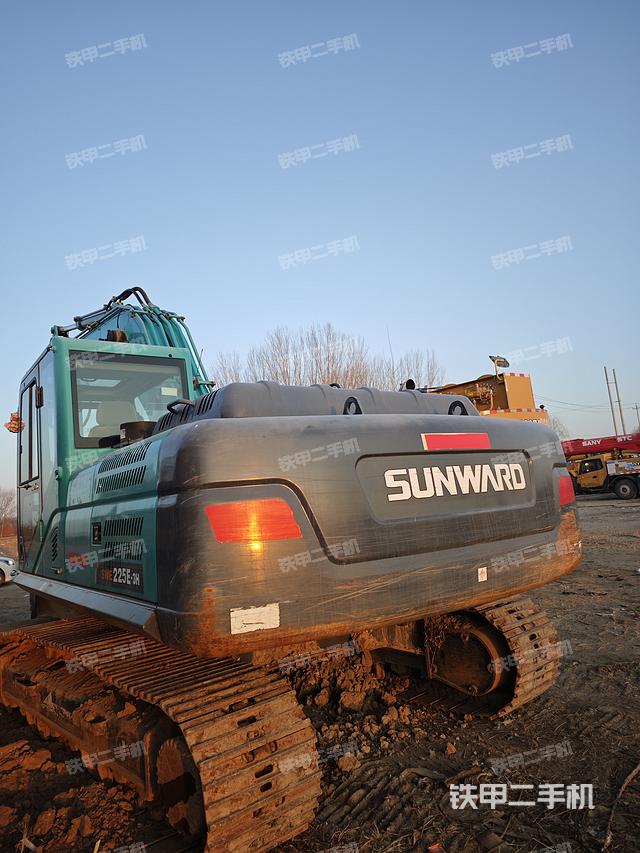 整機(jī)右后45°（整機(jī)外觀）