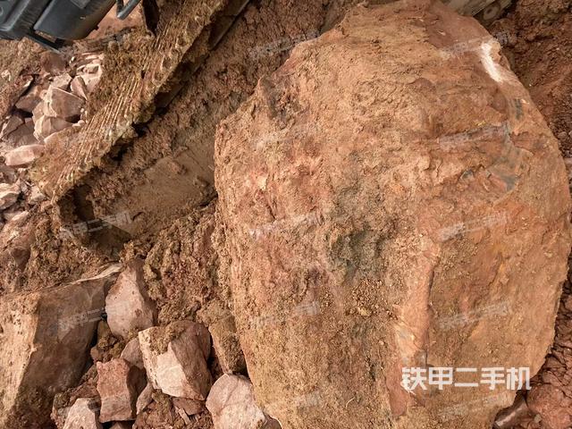 右側履帶整體（行走機構）