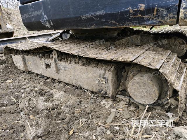 左側(cè)履帶整體?（行走機構(gòu)）