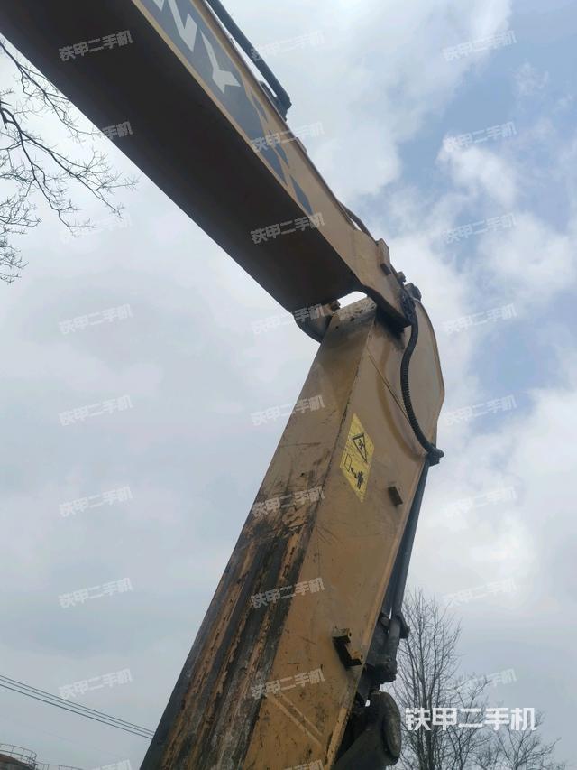 小臂整體右前（工作和回轉(zhuǎn)裝置）