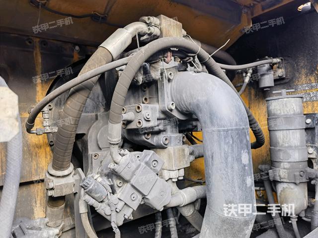 液壓泵室（大件艙室）