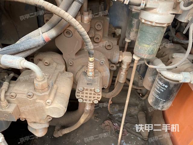 液壓泵室（大件艙室）