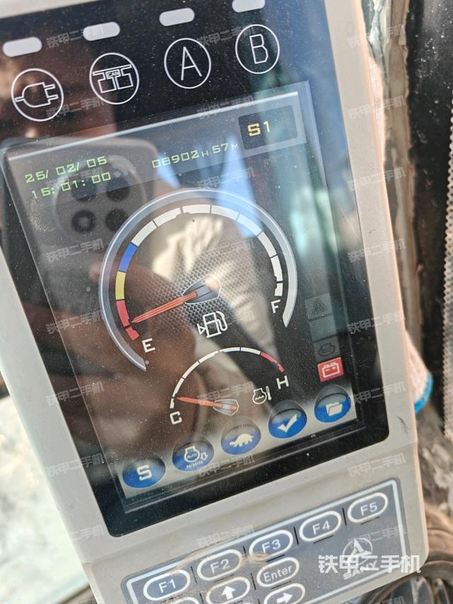 小時表(駕駛室部分) 小時表(駕駛室部分)