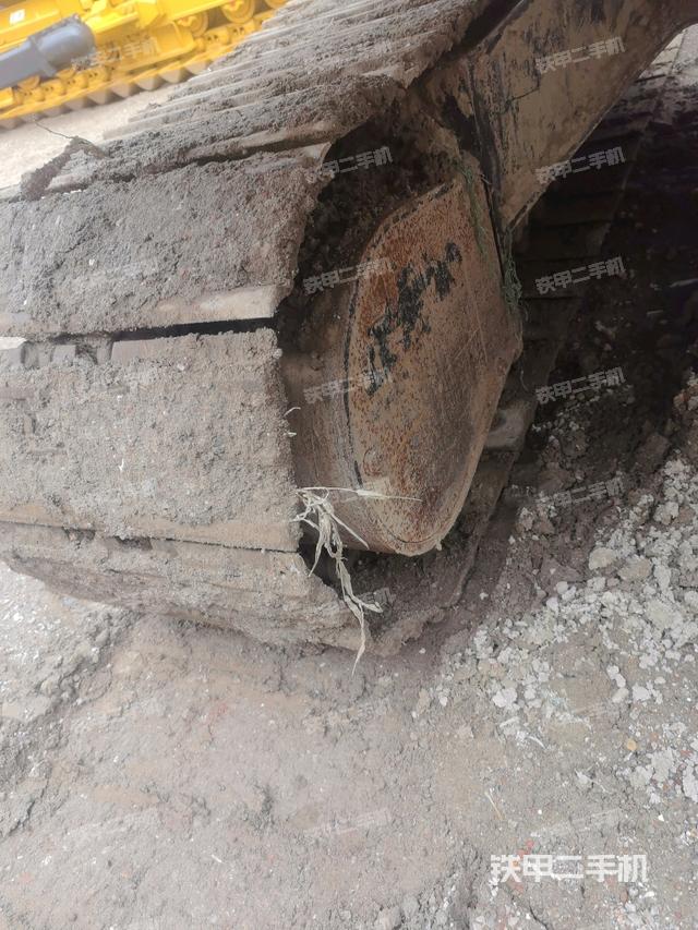 右側(cè)行走馬達(dá)蓋板（行走機(jī)構(gòu)）