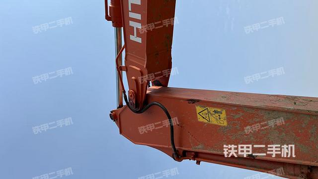大臂整體?右側(cè)(工作和回轉(zhuǎn)裝置) 大臂整體?右側(cè)(工作和回轉(zhuǎn)裝置)