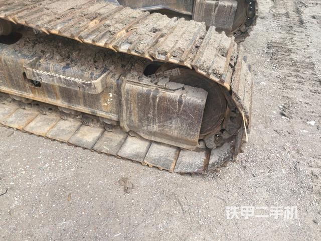 右導(dǎo)向輪（行走機(jī)構(gòu)）