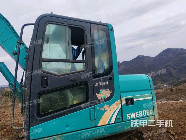  驾驶室正侧（驾驶室部分）