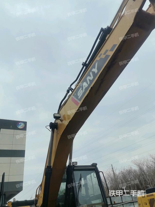 大臂整體?右側(cè)（工作和回轉(zhuǎn)裝置）