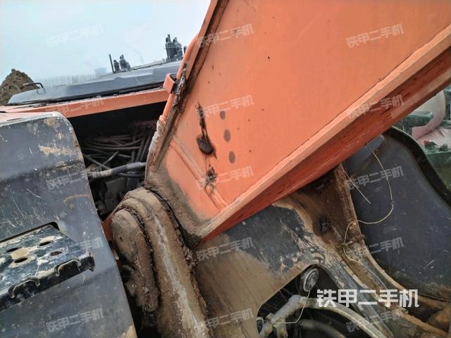 大臂根部?斜視（工作和回轉(zhuǎn)裝置）