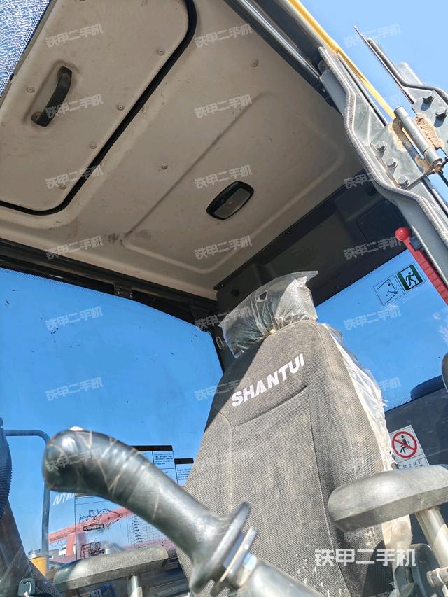 頂棚整體（駕駛室部分）