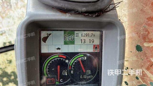 小時表(駕駛室部分) 小時表(駕駛室部分)