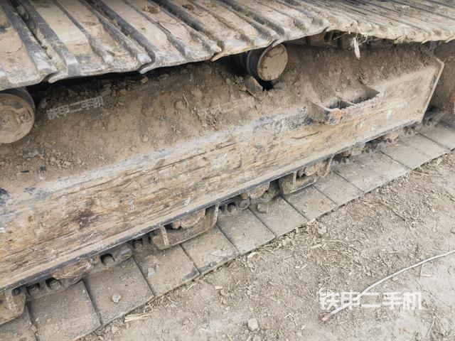 單側(cè)履帶整體（整機外觀）