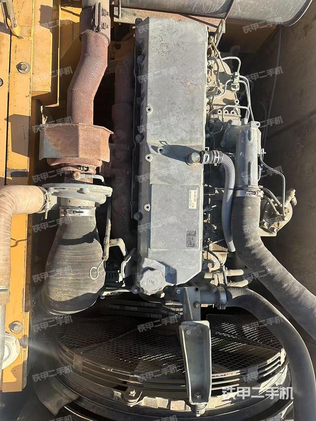 發(fā)動機(jī)整體俯視（整機(jī)外觀）