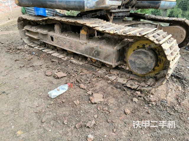 左側(cè)履帶整體?（行走機(jī)構(gòu)）