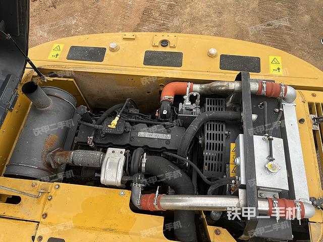 發(fā)動機(jī)整體俯視（整機(jī)外觀）