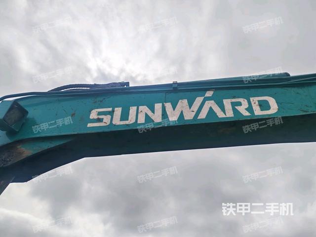 大臂整体 右侧（工作和回转装置）