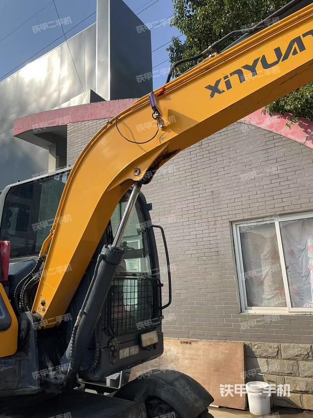 小臂整體右前（工作和回轉(zhuǎn)裝置）