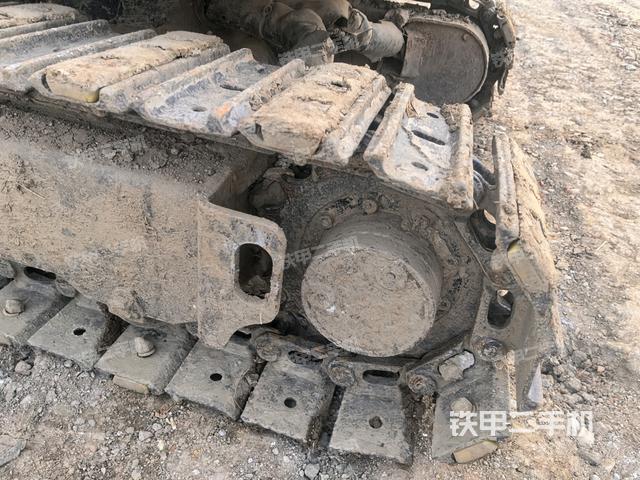 左導(dǎo)向輪（行走機(jī)構(gòu)）