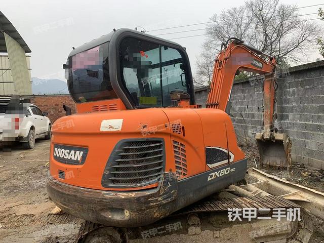 整机右后45°（整机外观）