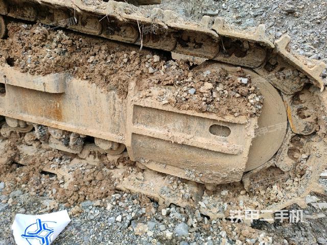 右侧行走马达盖板（行走机构）