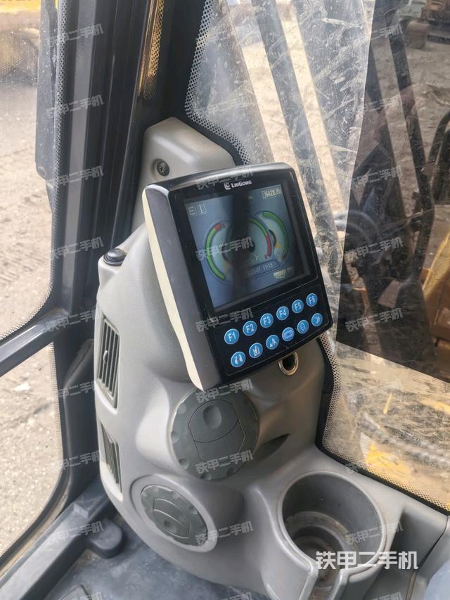 顯示屏?（駕駛室部分）