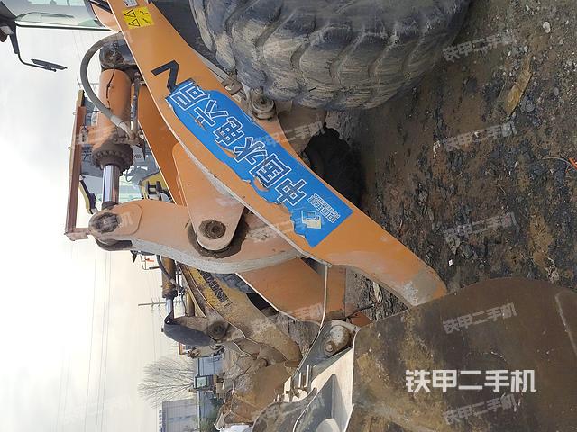工作裝置整體(整機外觀及大件) 工作裝置整體(整機外觀及大件)