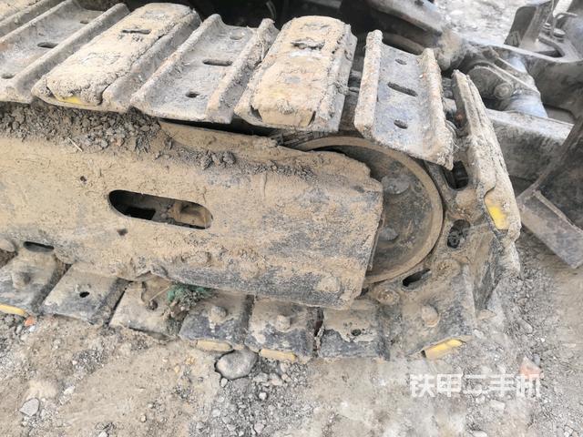 右導(dǎo)向輪（行走機(jī)構(gòu)）