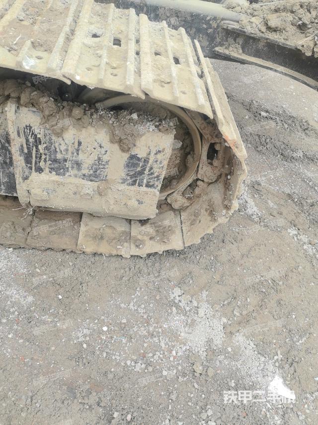 右導(dǎo)向輪（行走機(jī)構(gòu)）