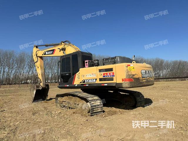 整機(jī)右后45°（整機(jī)外觀）