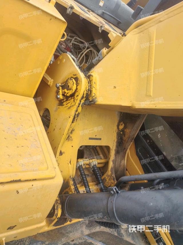 大臂根部?斜視（工作和回轉(zhuǎn)裝置）