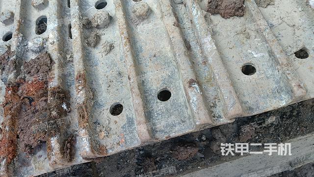 单侧履带整体（整机外观）