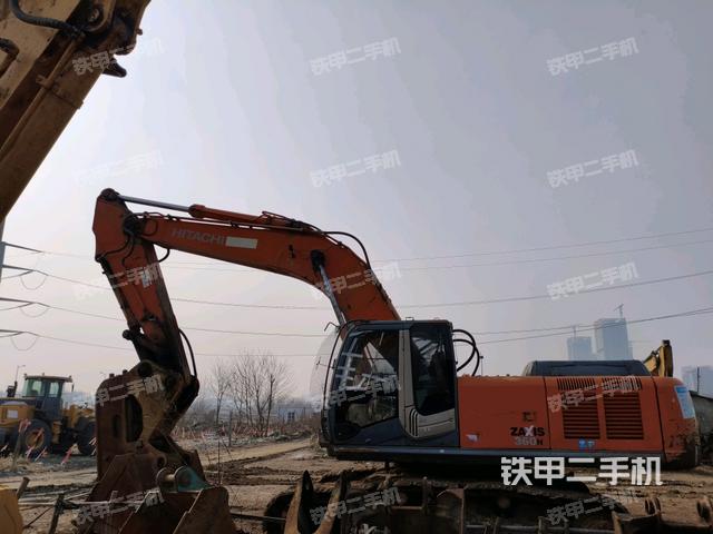 整機(jī)右后45°（整機(jī)外觀）