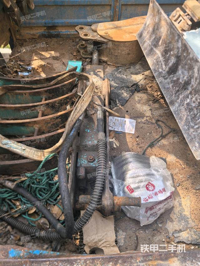 鏟斗45度（工作和回轉(zhuǎn)裝置）