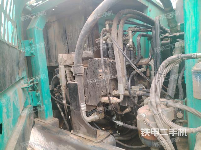 液壓泵室（大件艙室）