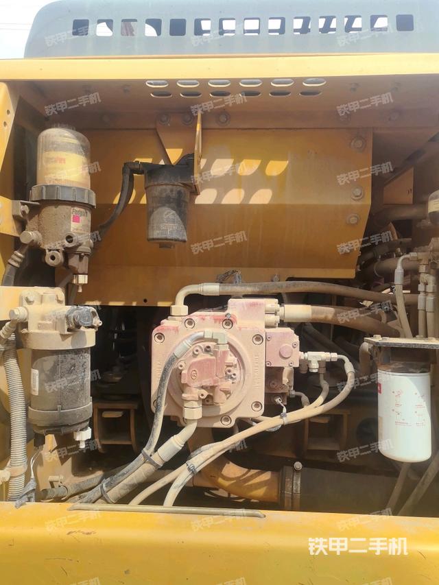 液壓泵室（大件艙室）