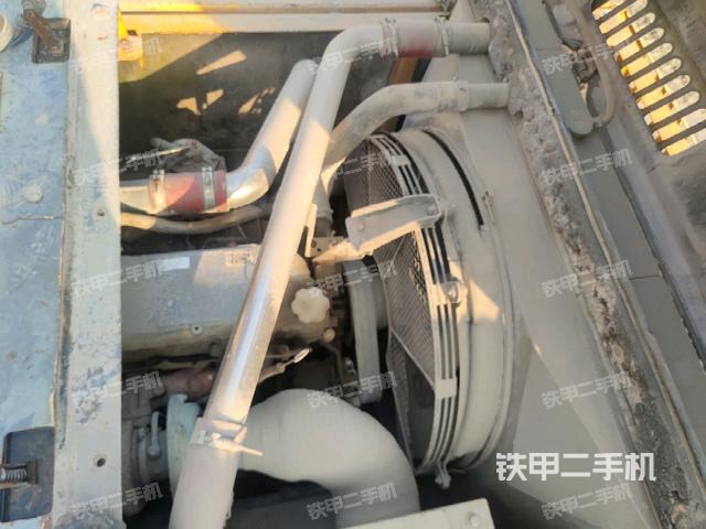 發(fā)動(dòng)機(jī)室(上車部件) 發(fā)動(dòng)機(jī)室(上車部件)