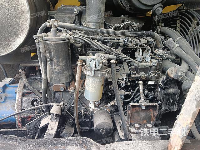 发动机整体俯视（整机外观）