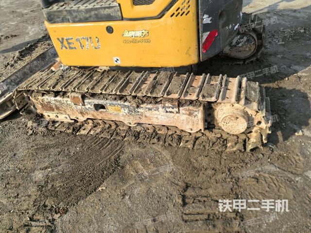 左側(cè)履帶整體?（行走機(jī)構(gòu)）