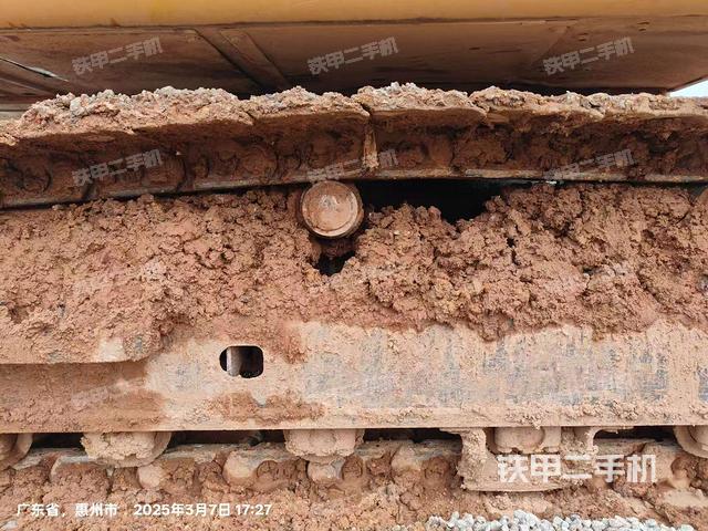 單側(cè)履帶整體（整機(jī)外觀）