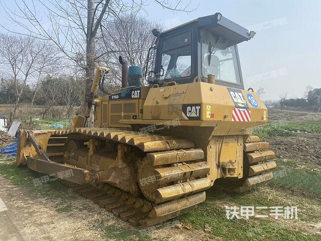 左后45°(推土機整車外觀) 左后45°(推土機整車外觀)