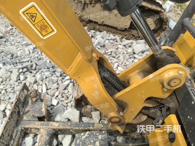 大臂根部?斜(工作和回轉(zhuǎn)裝置) 大臂根部?斜(工作和回轉(zhuǎn)裝置)