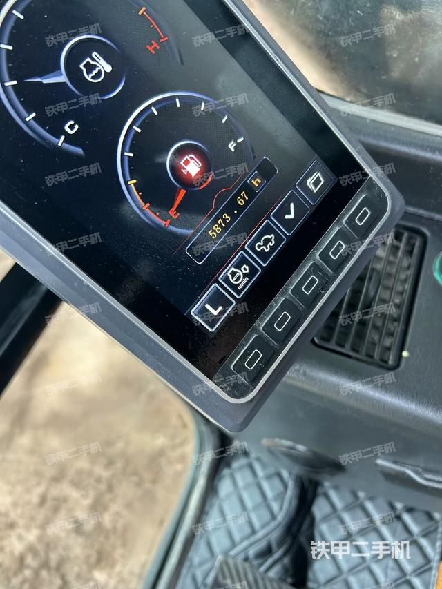 顯示屏?（駕駛室部分）