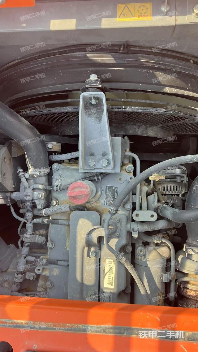 發(fā)動機(jī)室(上車部件) 發(fā)動機(jī)室(上車部件)