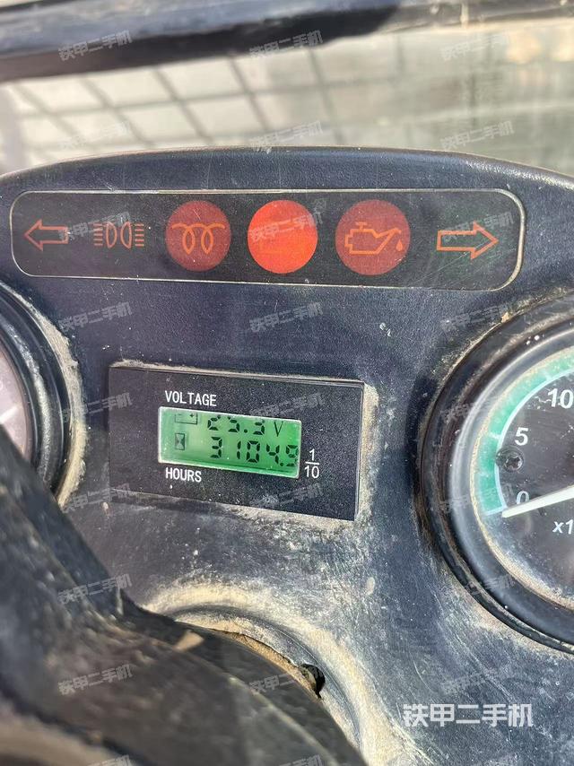 小時(shí)表（駕駛室部分）