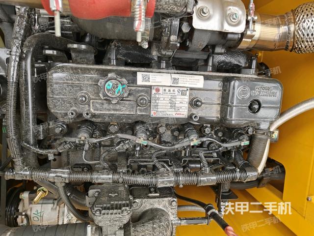 發(fā)動機(jī)整體俯視（整機(jī)外觀）