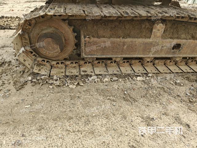 右導(dǎo)向輪（行走機構(gòu)）