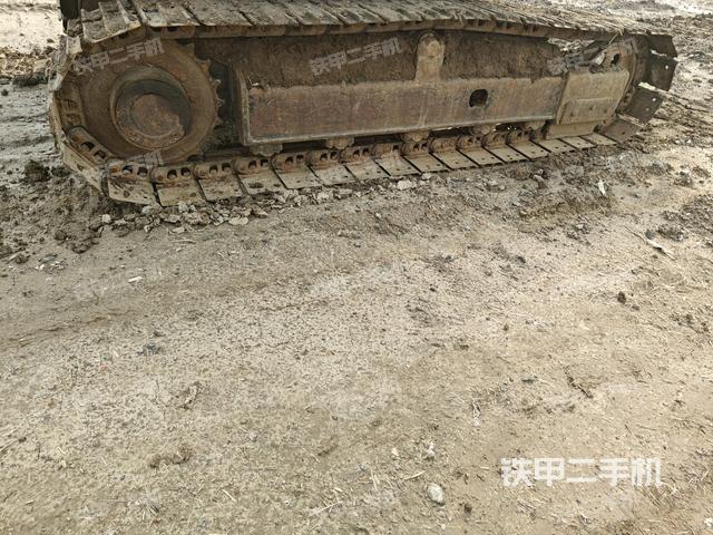 右側(cè)履帶整體?（行走機構(gòu)）