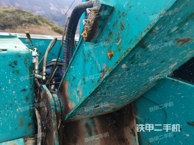 大臂根部 斜（工作和回转装置）