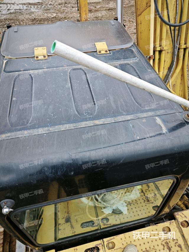 駕駛室頂部（整機(jī)外觀）